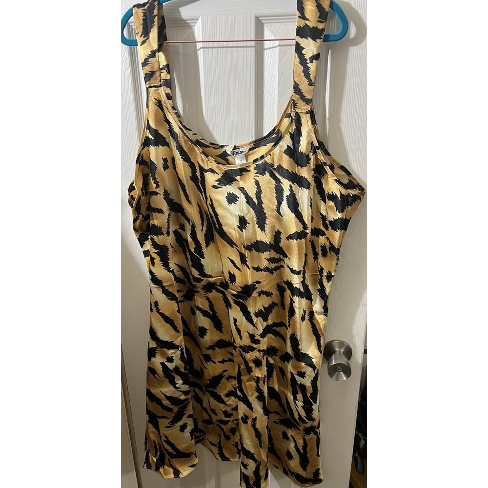Winlar Womens Satin Nightie Slip Dress Silky Sexy Animal Print Womens Size‎ 3X